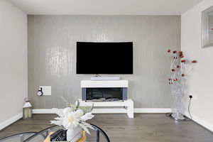 Lounge- click for photo gallery